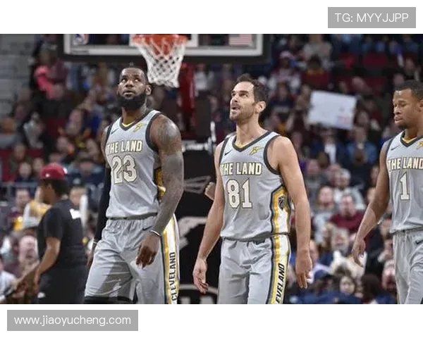 马刺鏖战爵士年轻力量崛起老牌劲旅鏖战再燃西部新火