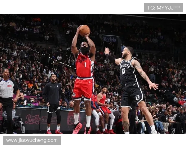 2020年NBA常规赛精彩对决篮网与快船的巅峰对决回顾与分析 2020年NBA常规赛精彩对决篮网与快船的巅峰对决回顾与分析