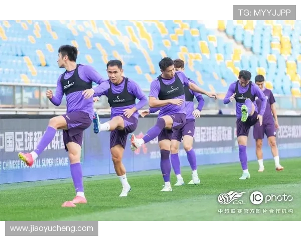 八月十九日广州对阵天津的精彩赛事回顾与分析