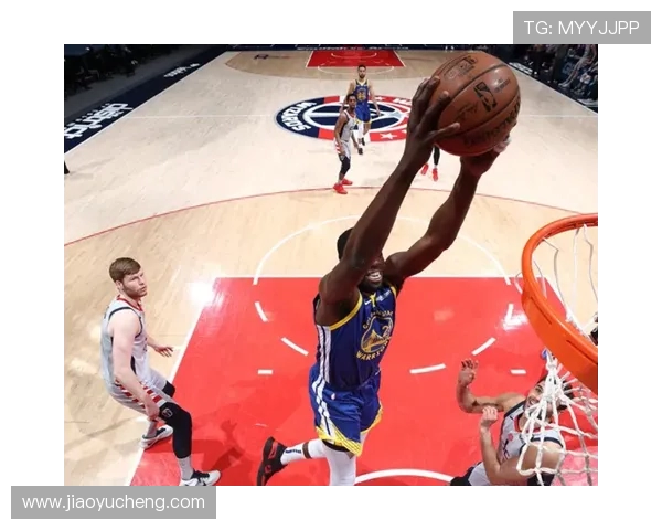 勇士逆转奇才第4节精彩对决展现球队韧性与拼搏精神 勇士逆转奇才第4节精彩对决展现球队韧性与拼搏精神